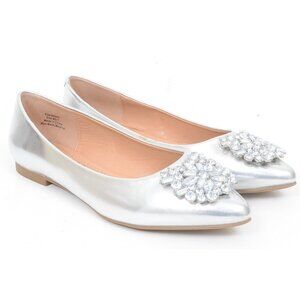 Journee Collection Women's 7 Renzo Jeweled Silver Wedding Formal Bridal Flats